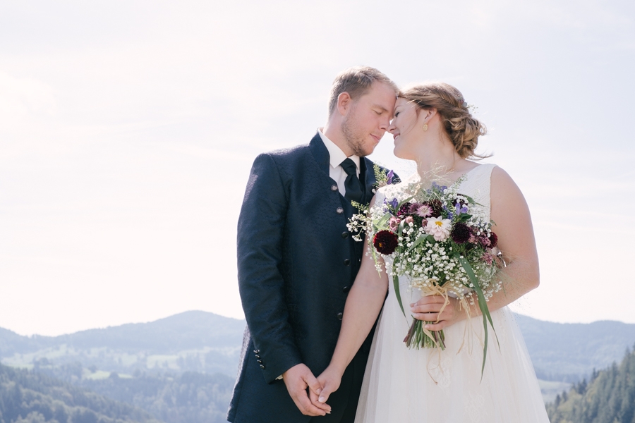 ALPENLÄNDISCHE HOCHZEIT