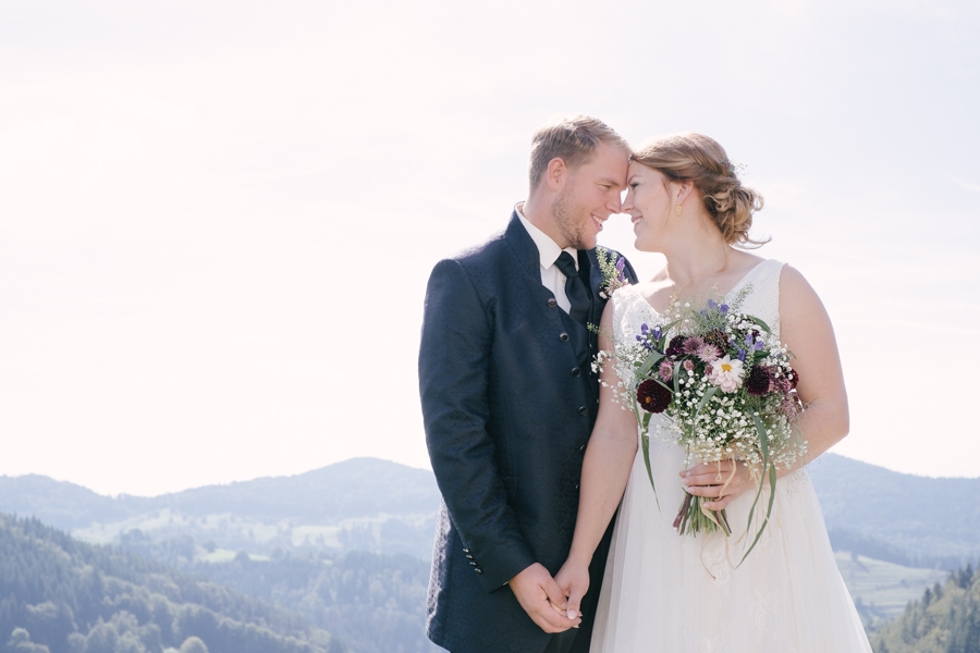 ALPENLÄNDISCHE HOCHZEIT