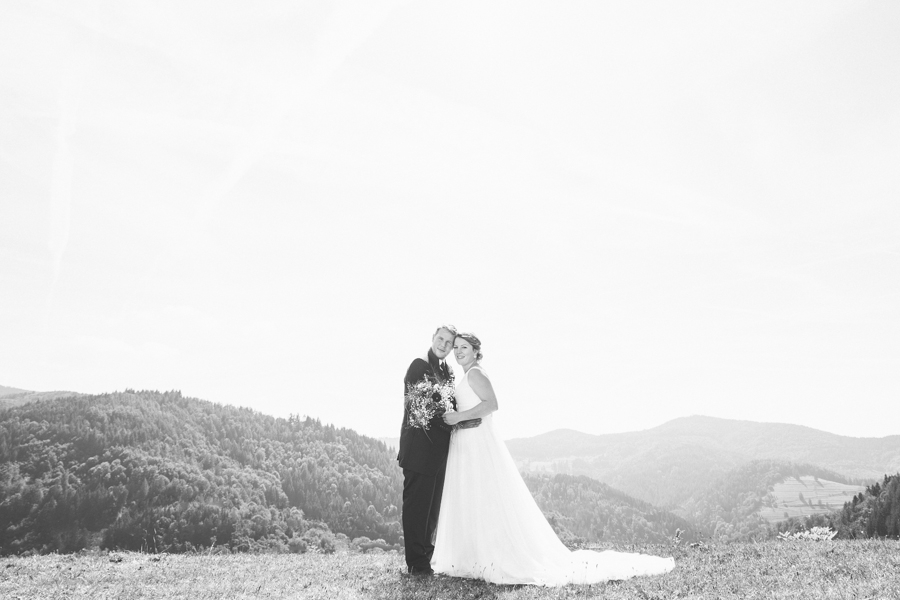 ALPENLÄNDISCHE HOCHZEIT