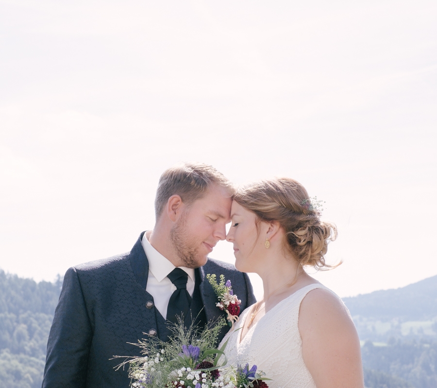 ALPENLÄNDISCHE HOCHZEIT