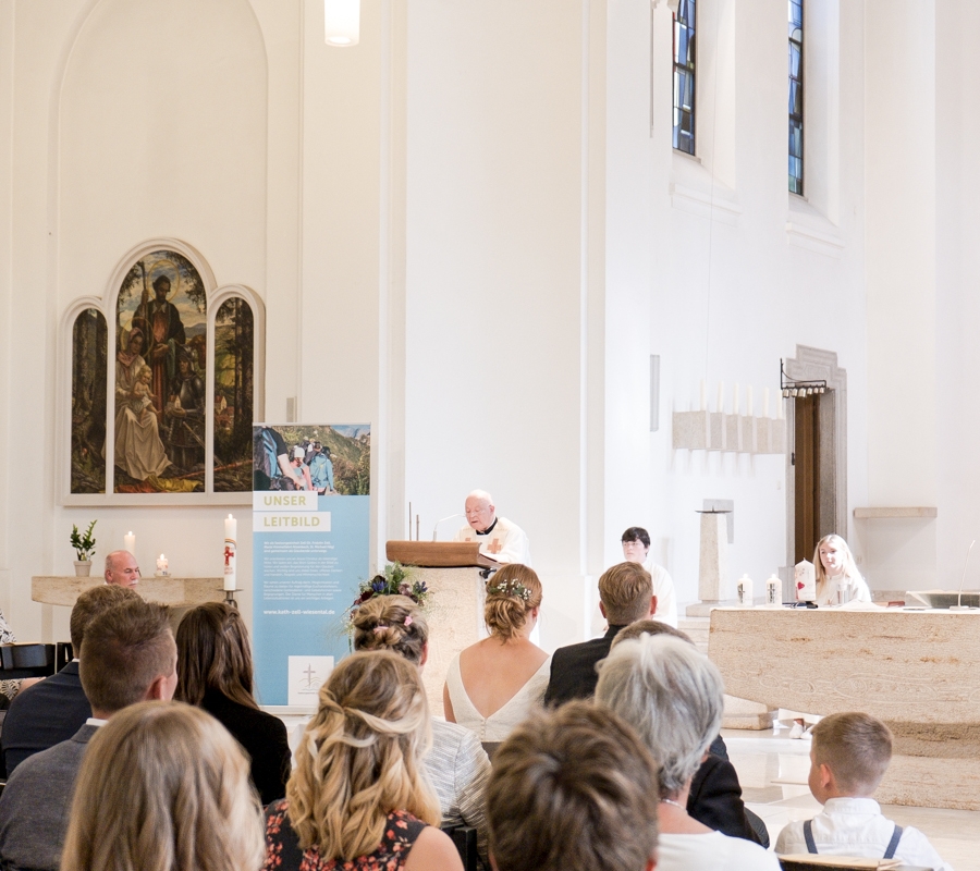 ALPENLÄNDISCHE HOCHZEIT