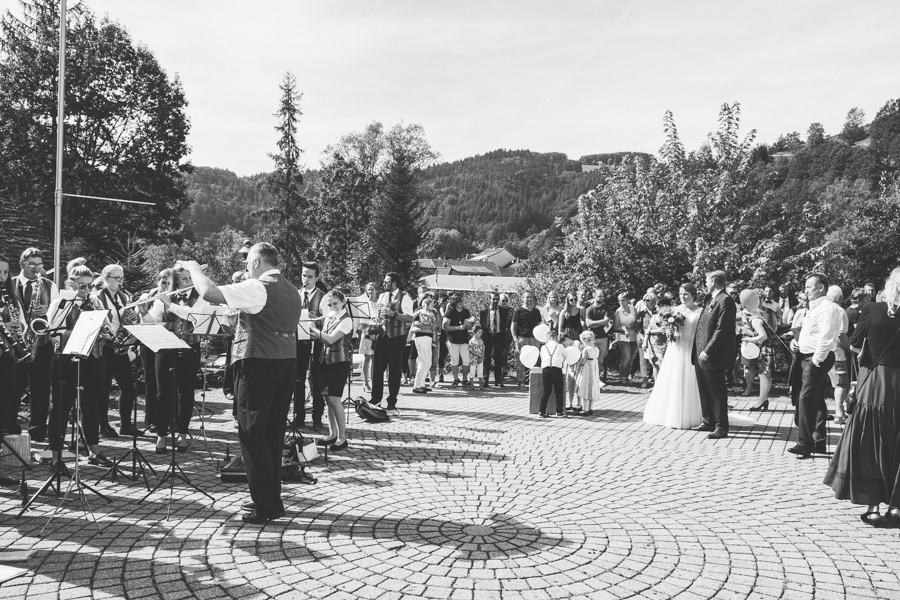 ALPENLÄNDISCHE HOCHZEIT