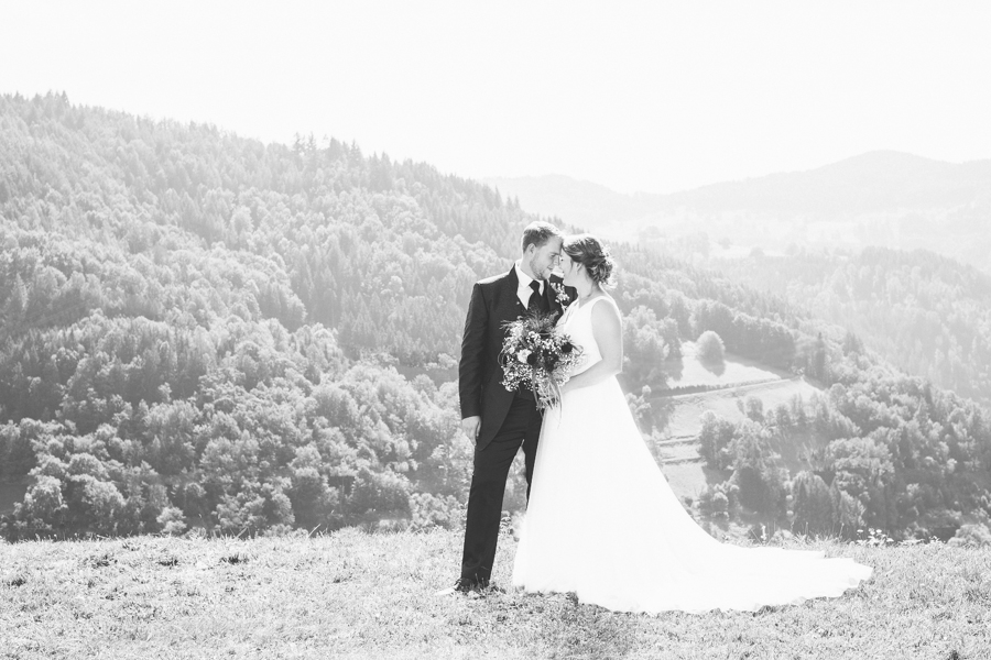 ALPENLÄNDISCHE HOCHZEIT